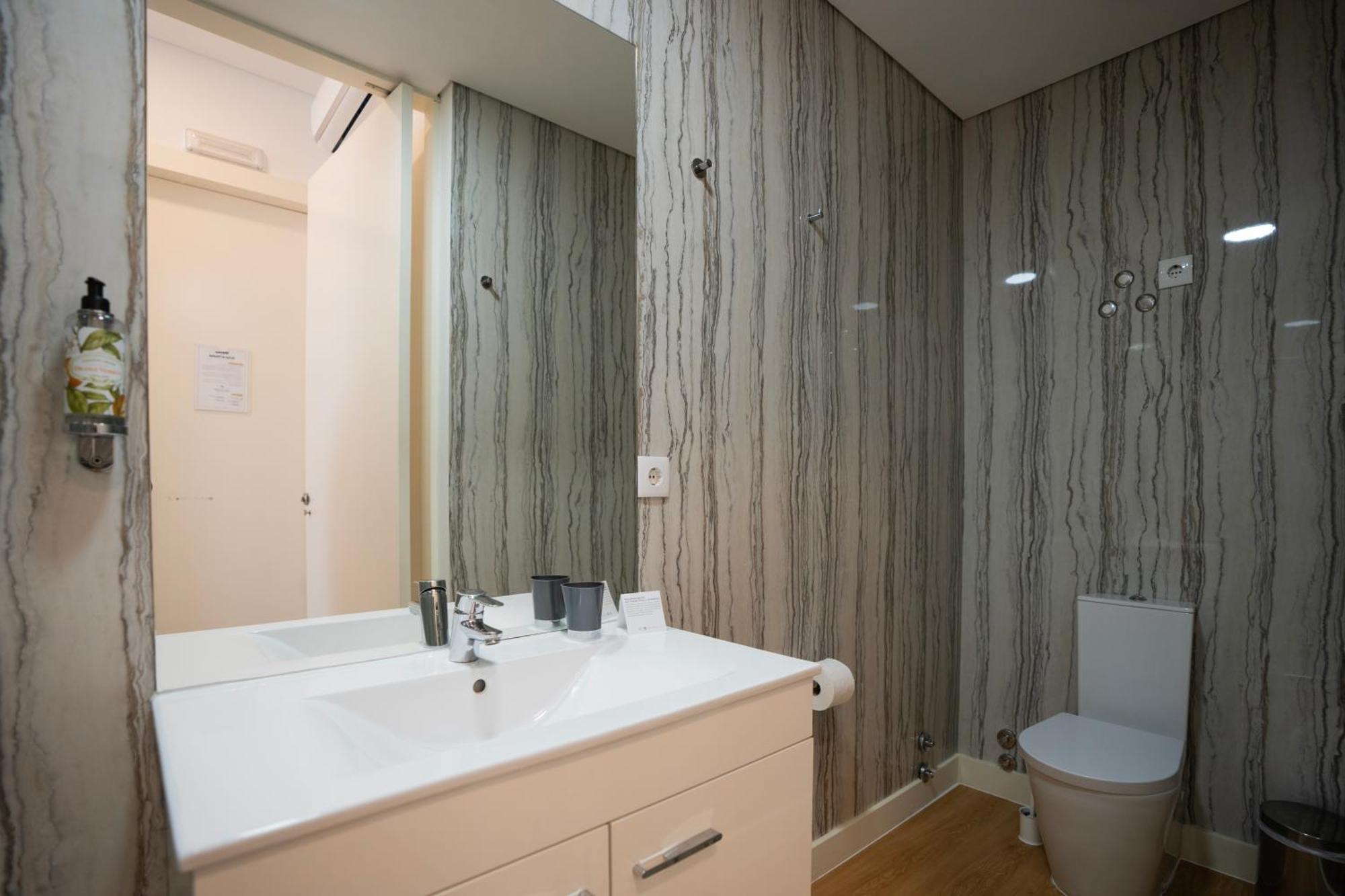 Bed & Breakfast Turista Da Trindade Porto