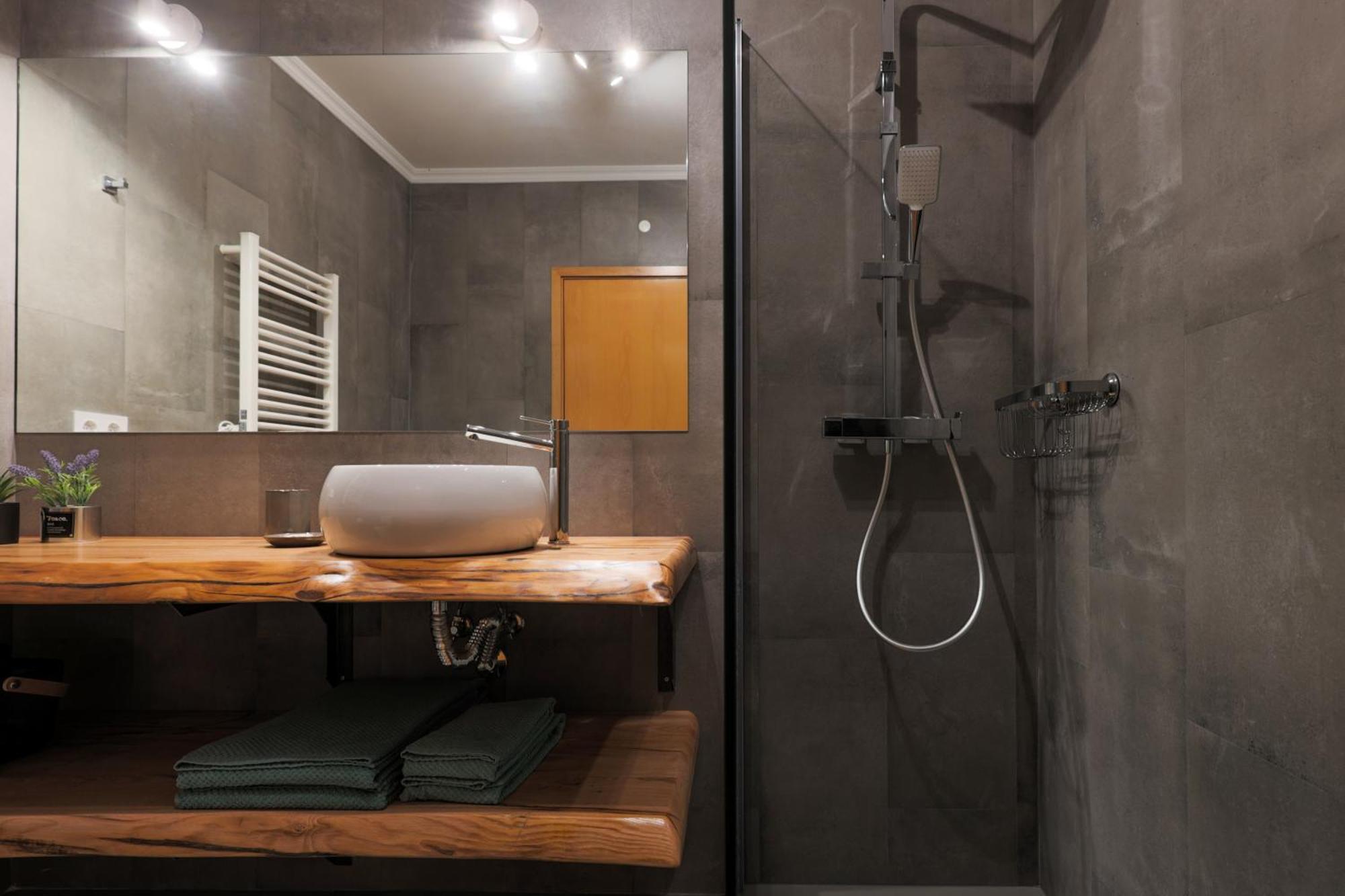 Apartamento Cathedral Iii