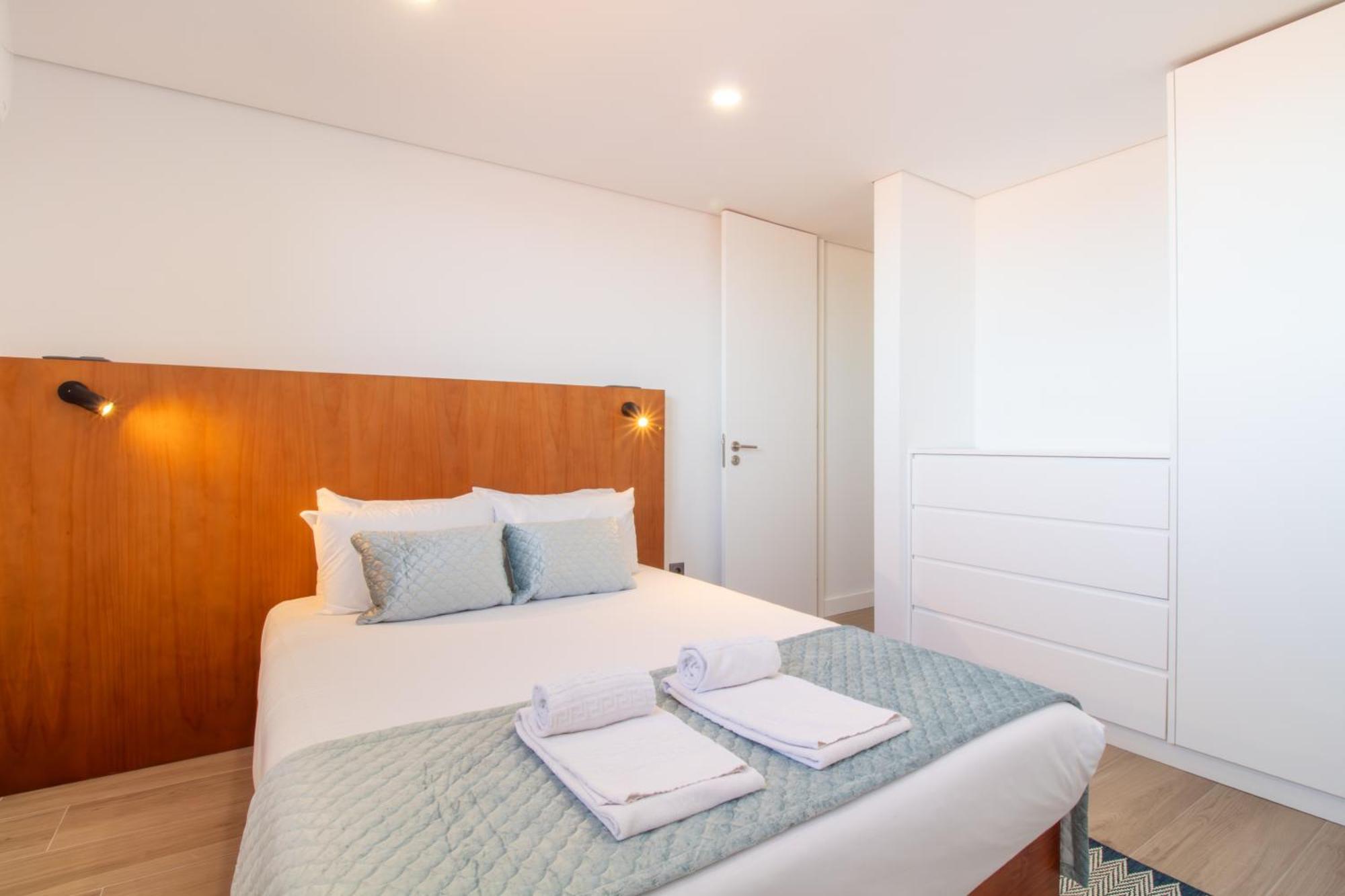 Quiet Duplex W Patio In Lapa By Lovelystay Apartment *