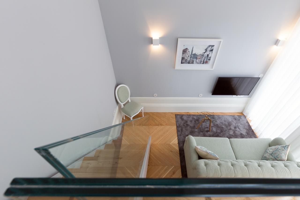 Mouzinho By Near 2* Oporto