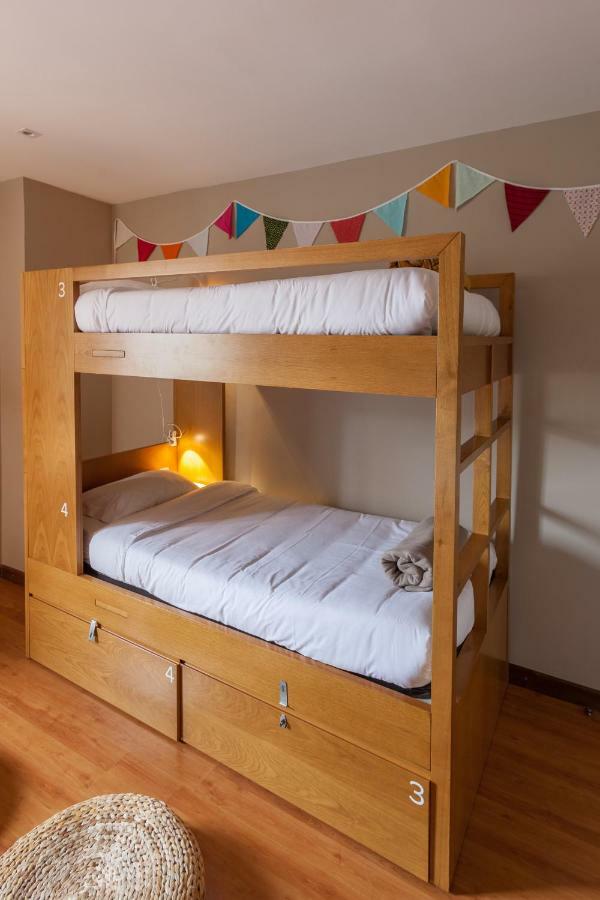 Being Hostal