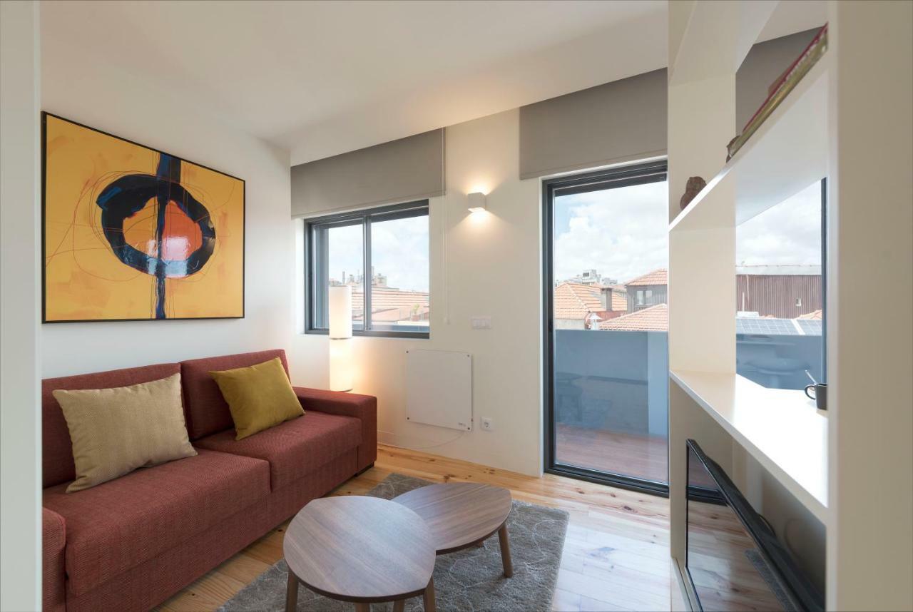 Lovelystay - Gorgeous Modern Flat W/ Balcony Apartamento