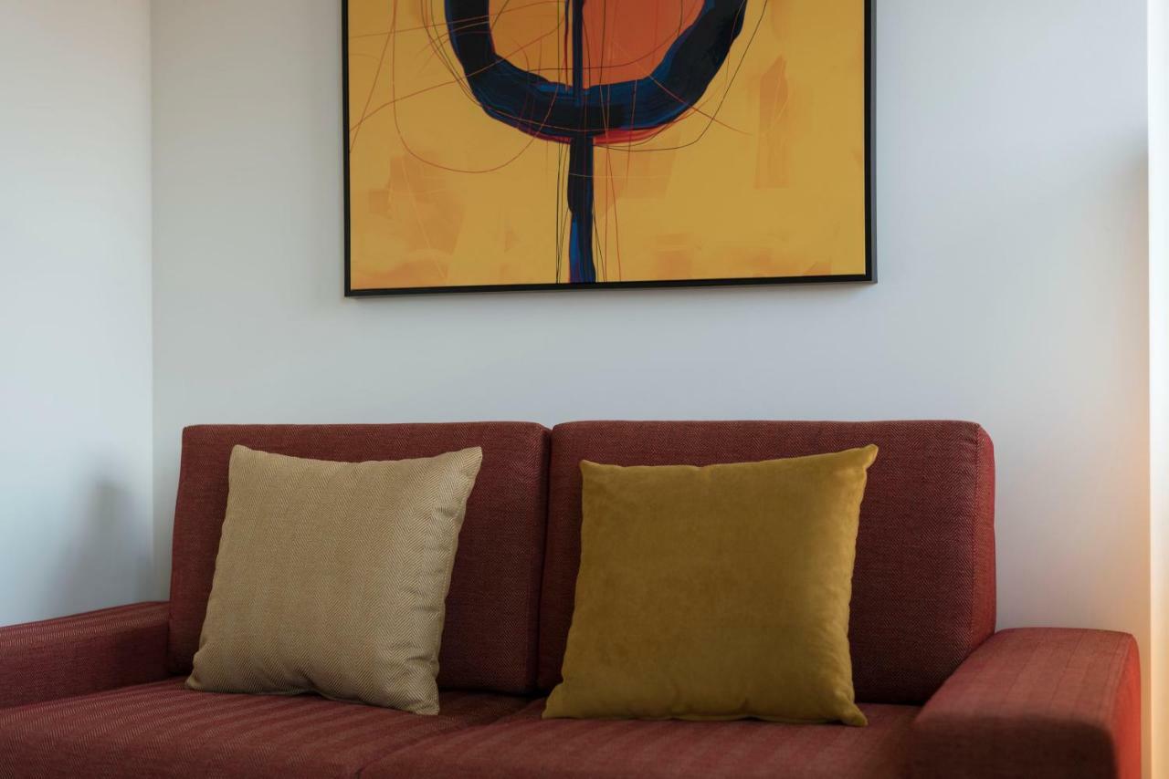 Apartamento Lovelystay - Gorgeous Modern Flat W/ Balcony Oporto