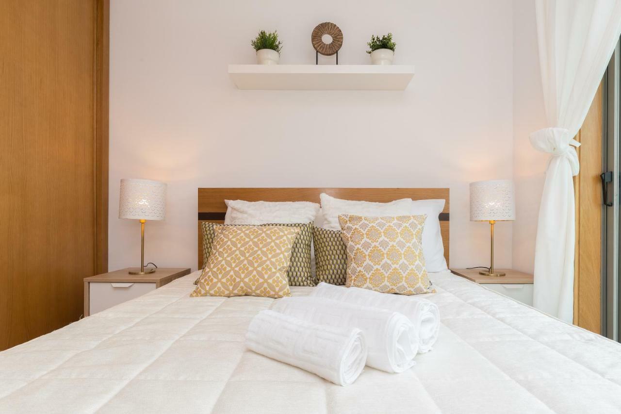 Deluxe Modern Flat With Balcony By Host Wise * Porto