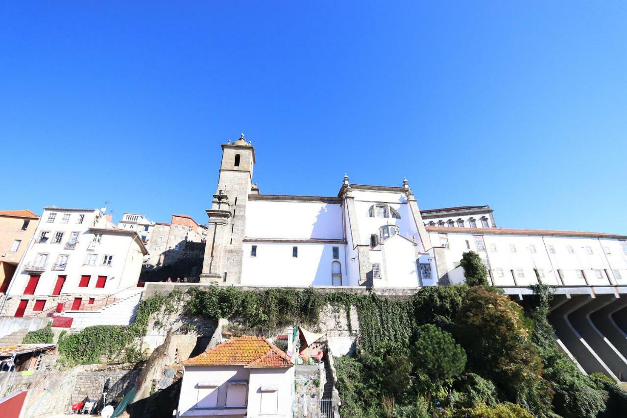Apartamento Hm - Ribeira Sao Joao - 6l